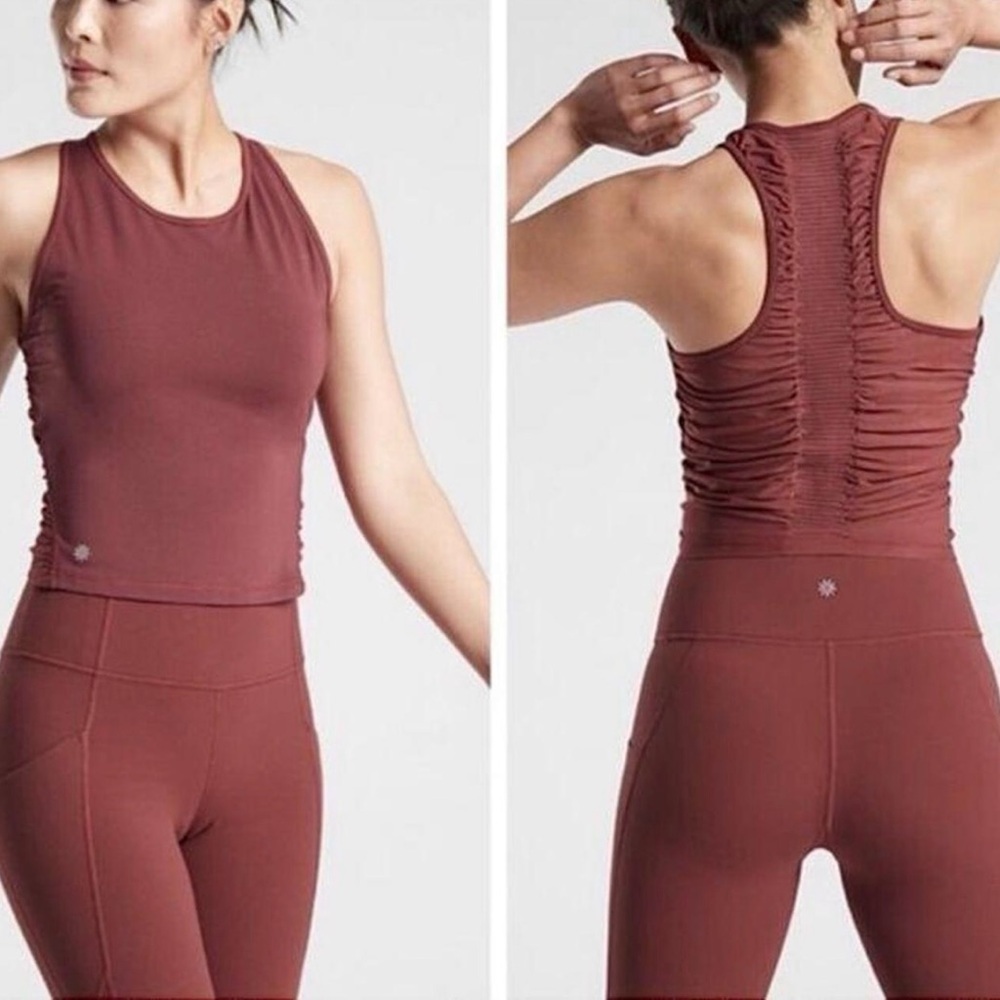 Athleta Racerback Ruched Workout top in Burgundy